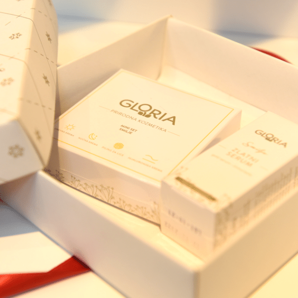 Savršen poklon za NJU i NJEGA!